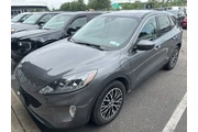 $15900 : Ford Escape Plug-In Hybrid 2 thumbnail