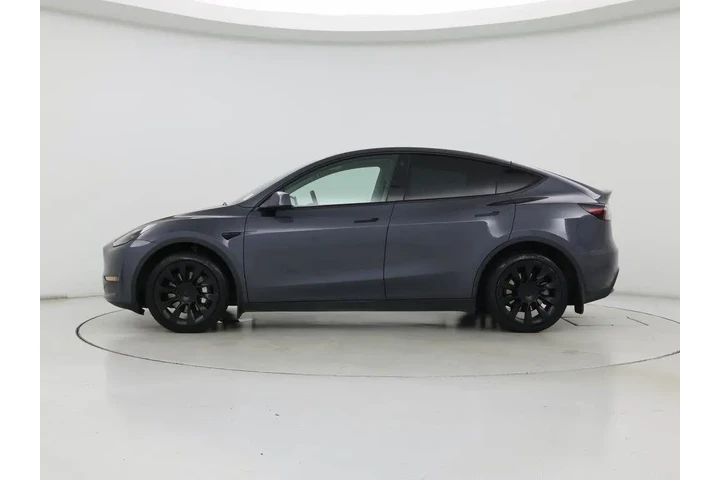 $32998 : Tesla Model Y 2023 AWD Long image 3