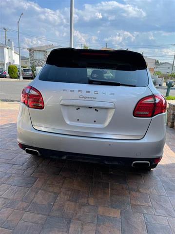 $25999 : Used 2013 Cayenne AWD 4dr Tip image 4