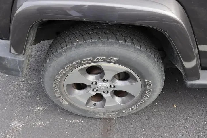 $23900 : Jeep Wrangler 2017 4x4 Sahar image 5