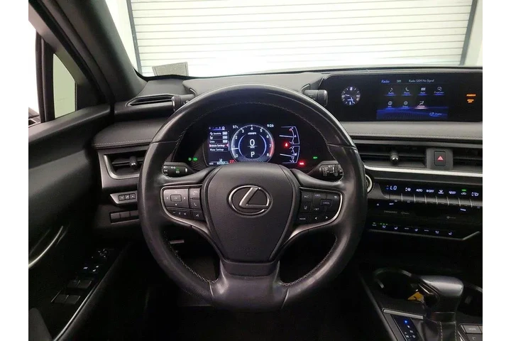 $22998 : Lexus UX 200 2019 4dr Crosso image 10