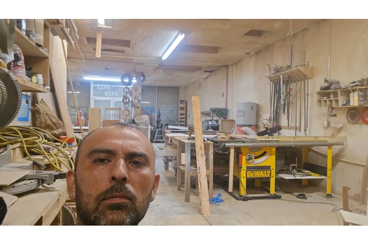 Buscando Carpintero/pintor de image 2
