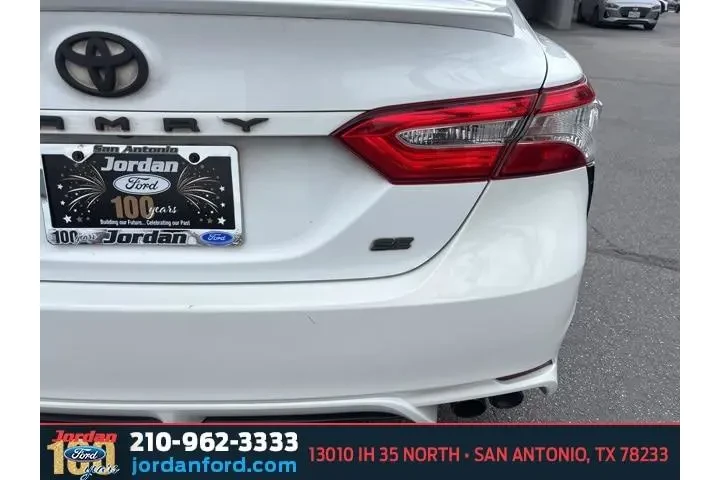 $14497 : Toyota Camry 2020 SE 4dr Sed image 5