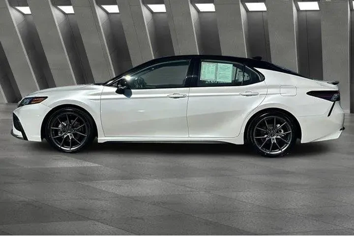 $30900 : Toyota Camry 2023 XSE 4dr Se image 10