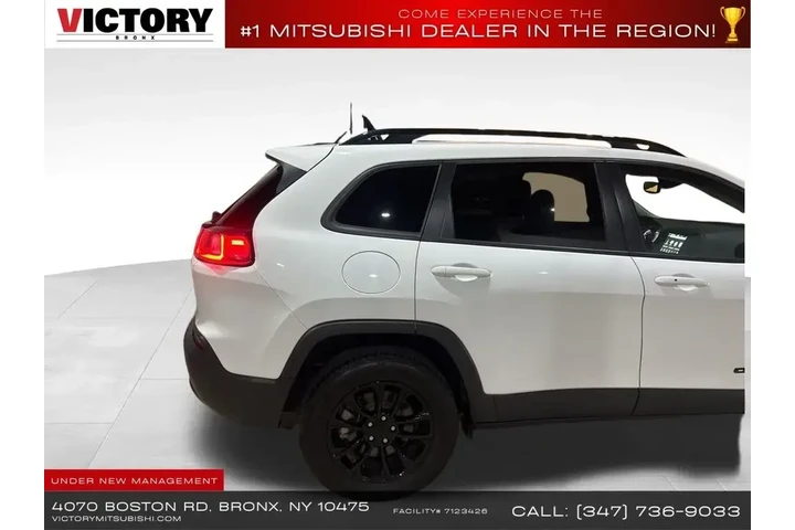 $17995 : Jeep Cherokee 2023 4x4 Altit image 10