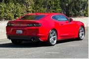 Chevrolet Camaro 2022 LT 2dr thumbnail