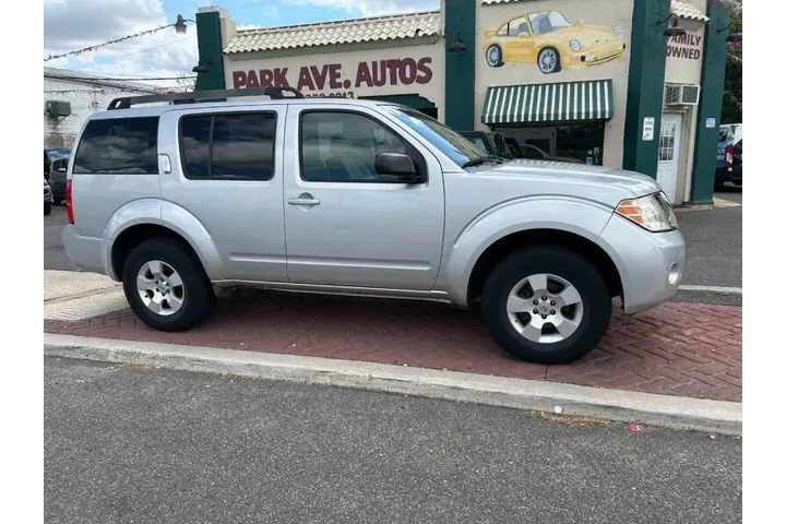 $4995 : 2008 Pathfinder S image 3