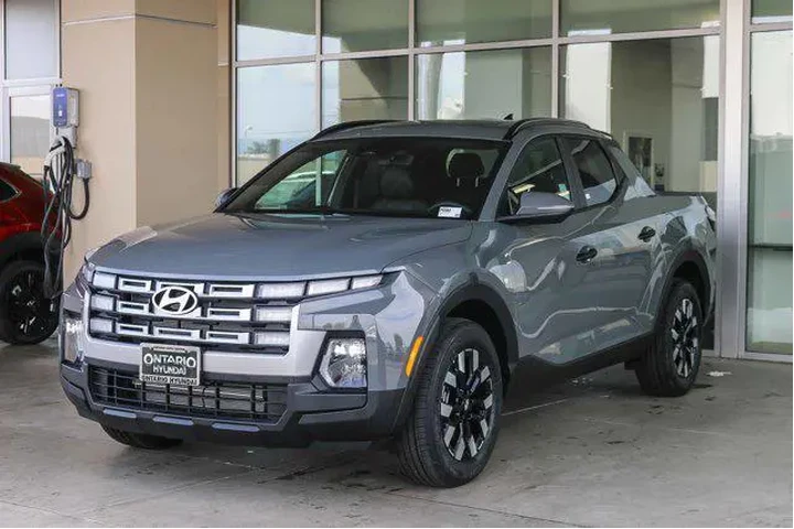 $34892 : Hyundai SANTA CRUZ 2026 AWD image 4
