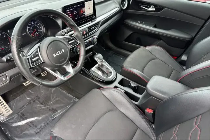 $16999 : Kia Forte 2024 GT 4dr Sedan image 9