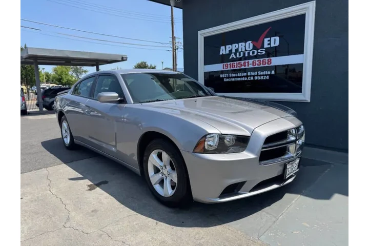 $11998 : 2014 Charger SE image 1