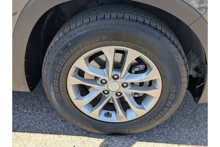 $19490 : Hyundai SANTA FE 2020 SEL 4d image 10