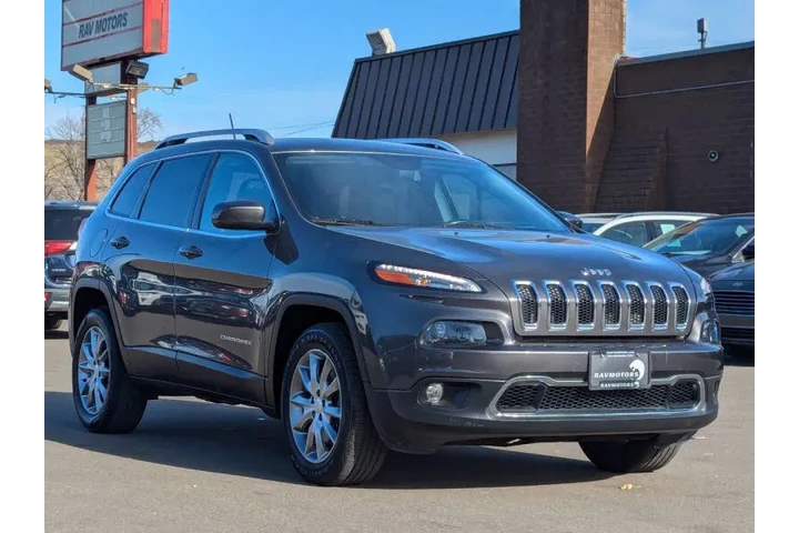 $16492 : 2018 Cherokee Limited image 9