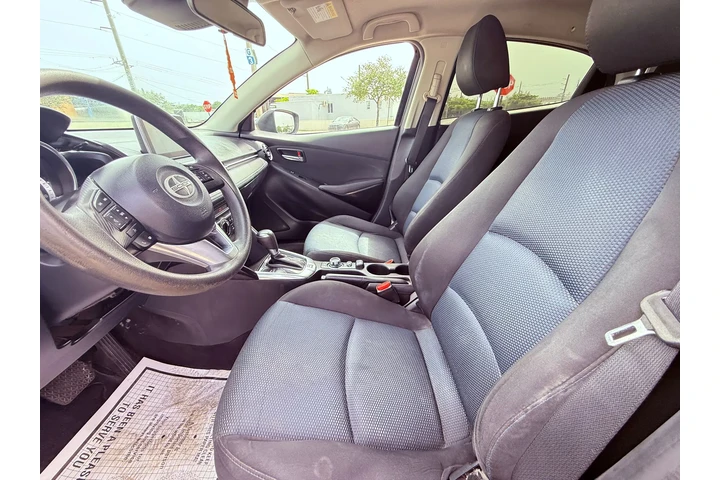 $5999 : Scion IA 2016 image 4