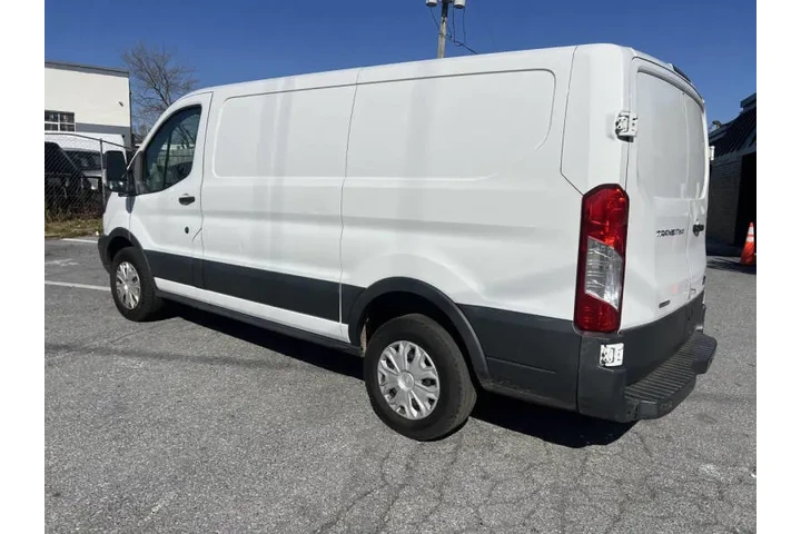 $12900 : 2018 Transit 250 image 8