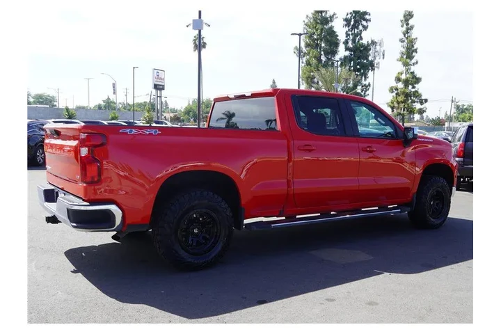 $38984 : 2024 Silverado 1500 LT image 6