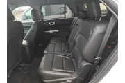 $31930 : Ford Explorer 2023 XLT 4dr S thumbnail