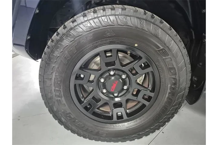 $34774 : Toyota 4Runner 2019 4x4 SR5 image 10