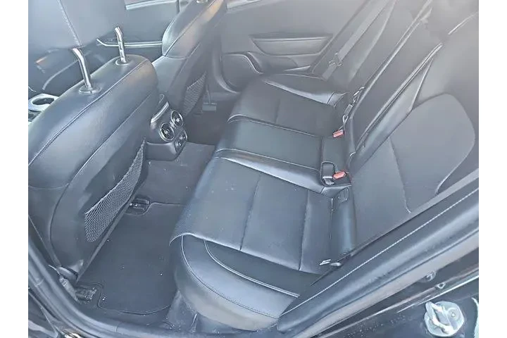 $29446 : Kia Stinger 2022 GT1 4dr Sed image 3