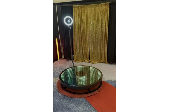 SHOTIME'S 360 VIDEO BOOTH image 2