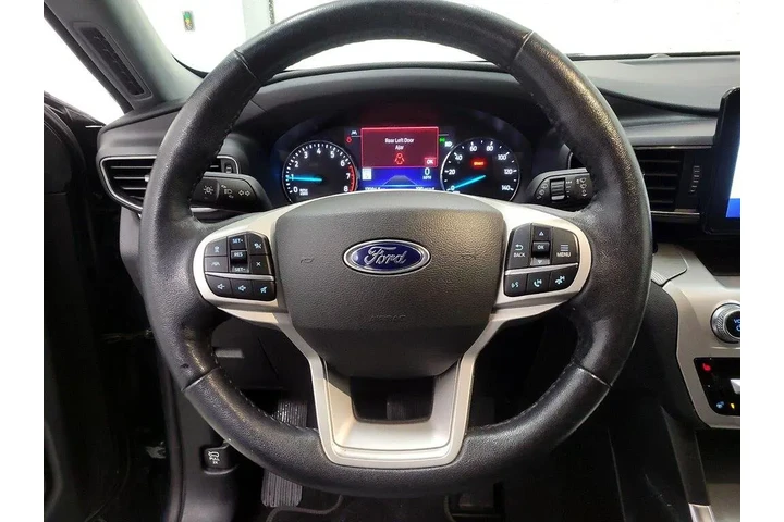 $29998 : Ford Explorer 2022 XLT 4dr S image 10