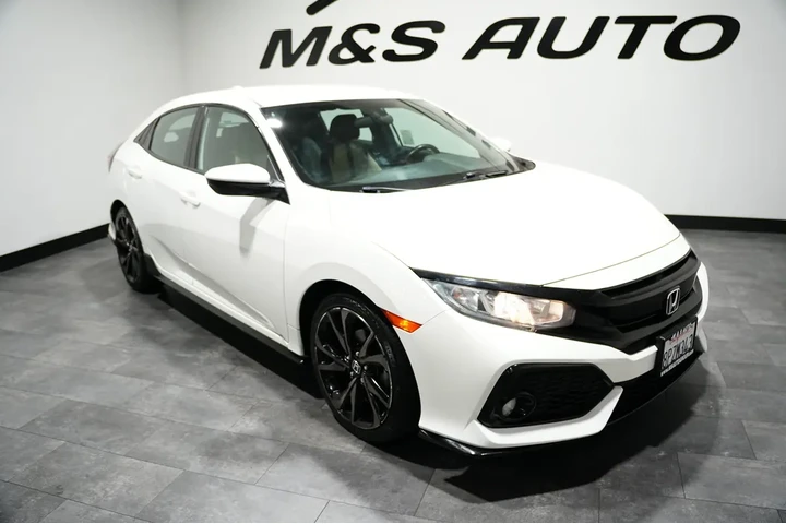 $14732 : 2017 Civic Hatchback Sport image 8