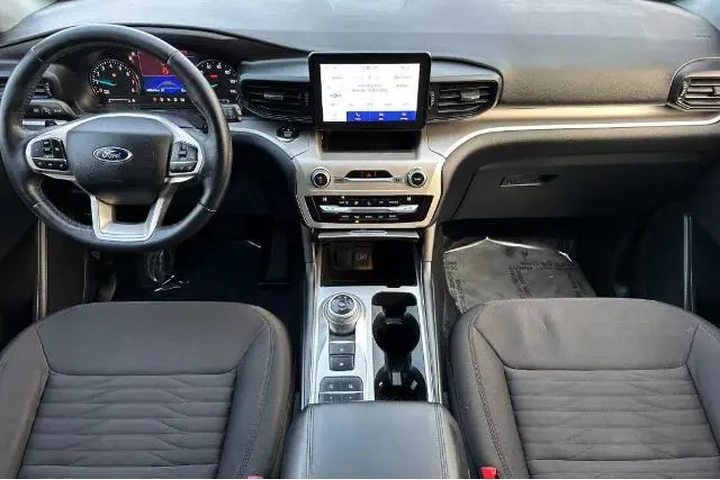 $22247 : Ford Explorer 2020 XLT 4dr S image 5