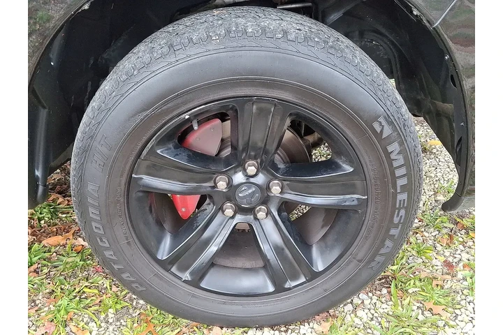 $12499 : Ram 1500 2016 4x4 Sport 4dr image 7