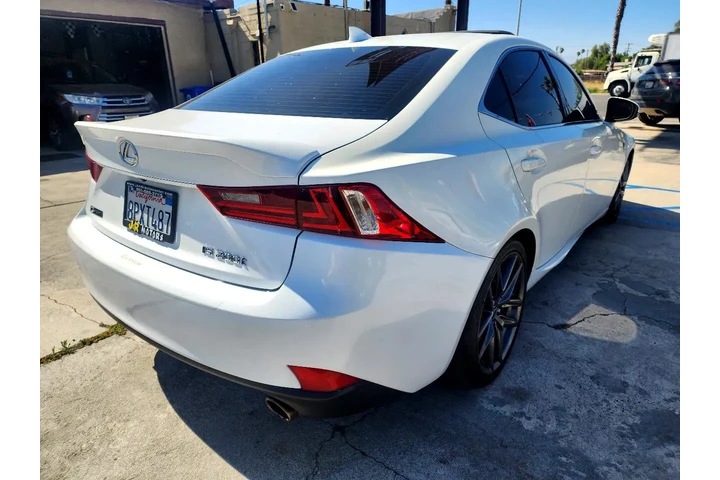 $17995 : 2016 IS 200t image 7