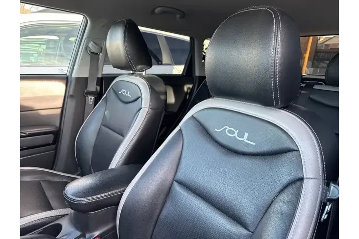 $8298 : Kia Soul 2015 + 4dr Crossove image 8
