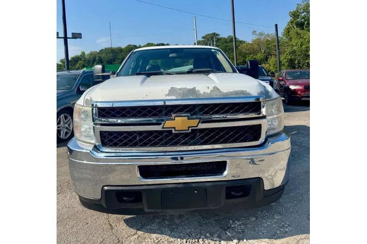 $6900 : 2013 Silverado 3500HD Work Tr image 4