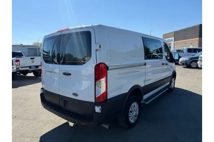 $34000 : Ford Transit 2024 250 3dr SW image 5