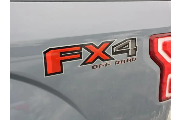 $25660 : Ford F-150 2020 4x4 XL 4dr S image 8