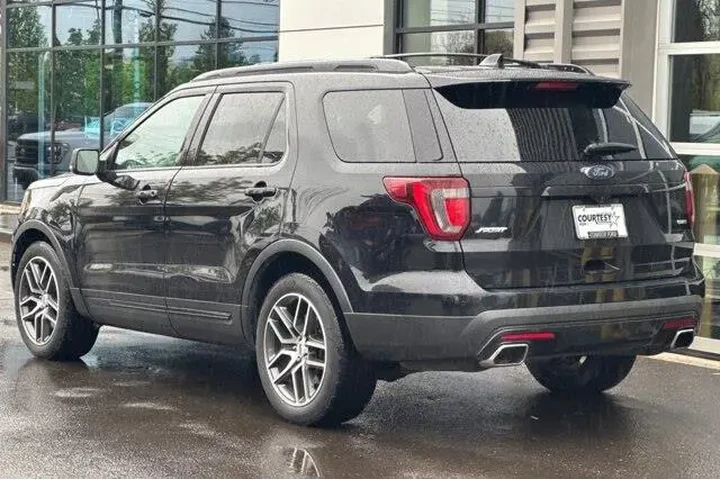 $15896 : Ford Explorer 2016 AWD Sport image 6