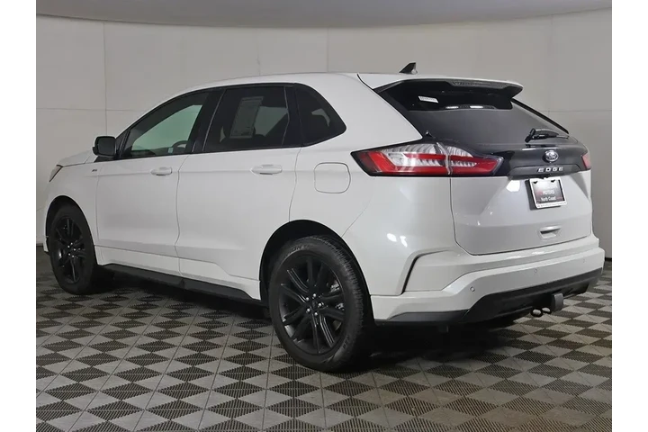 $25393 : Ford Edge 2022 AWD ST-Line 4 image 8