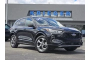 $27335 : Ford Escape 2024 AWD ST-Line thumbnail