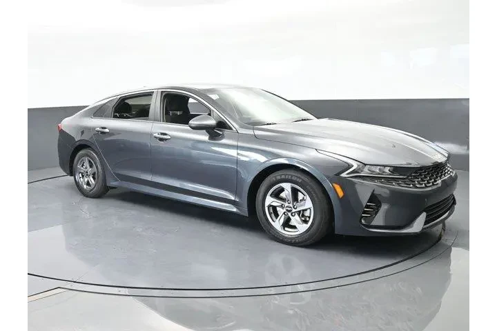 $13991 : Kia K5 2023 LXS 4dr Sedan image 8