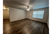 $1500 : Rental property with 3 bedro thumbnail