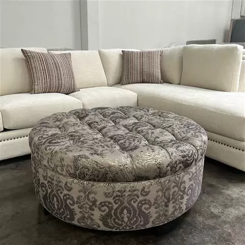 Bellum Furniture image 2