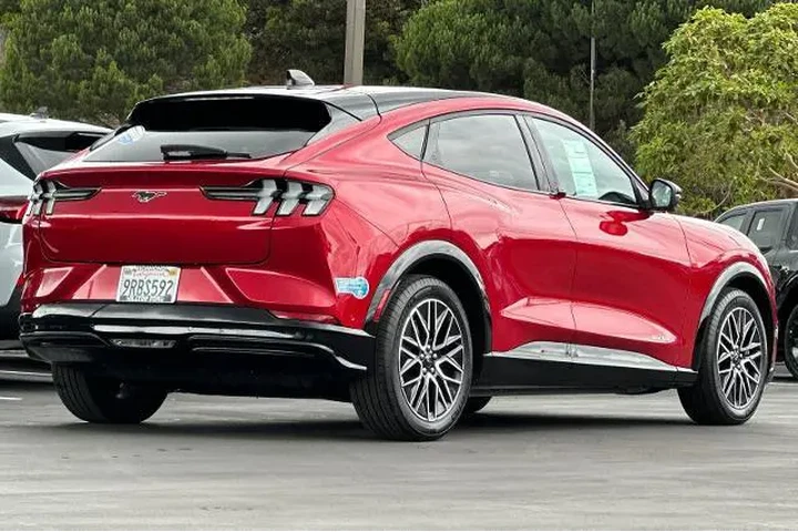 $33491 : Ford Mustang Mach-E 2024 Pre image 5