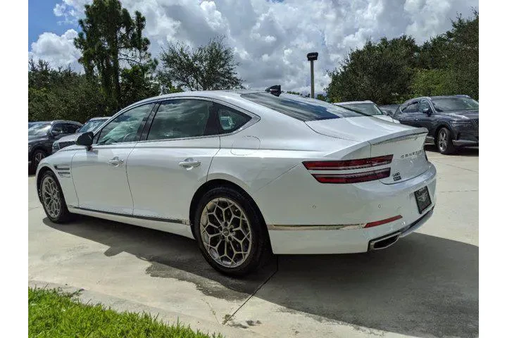 $28410 : Genesis G80 2021 AWD 2.5T 4d image 6