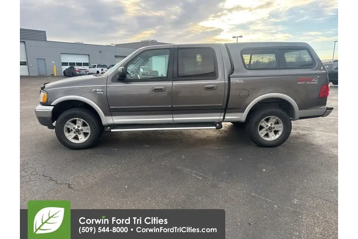 $11989 : Ford F-150 2002 4dr SuperCre image 6