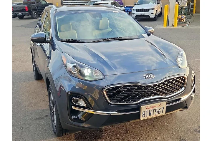 $17998 : Kia Sportage 2021 AWD EX 4dr image 1