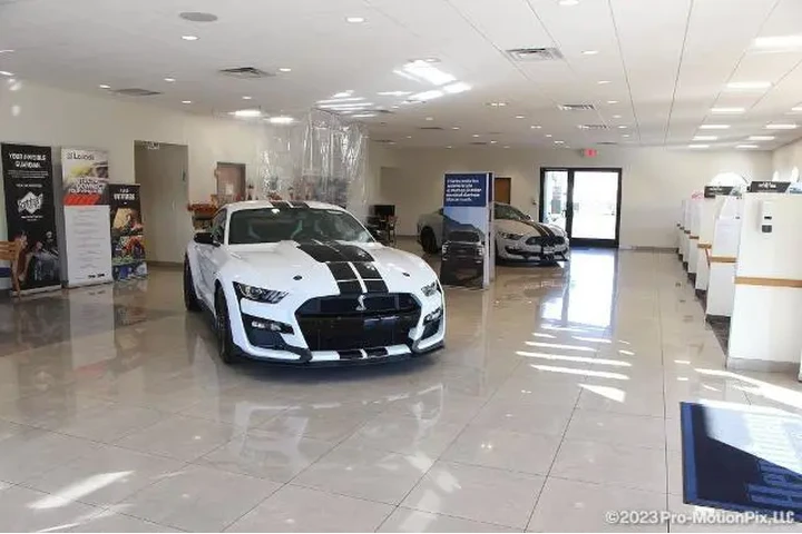 $29300 : Ford Mustang 2021 GT 2dr Fas image 6