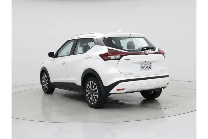 $20998 : Nissan Kicks 2024 SV 4dr Cro image 2