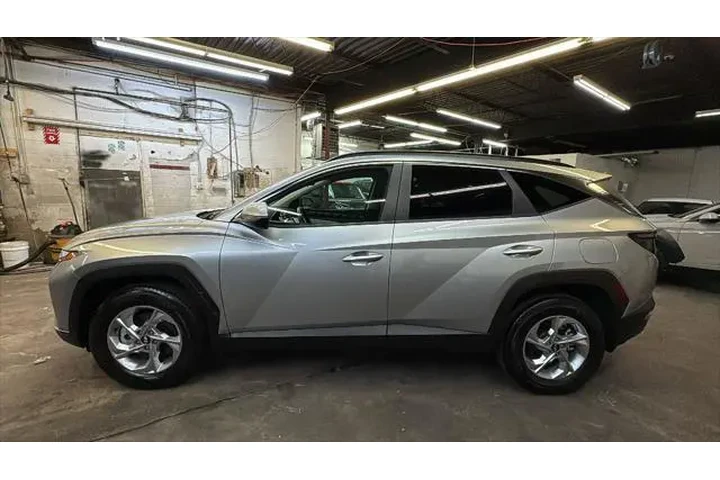 $22614 : Hyundai TUCSON 2023 AWD SEL image 2