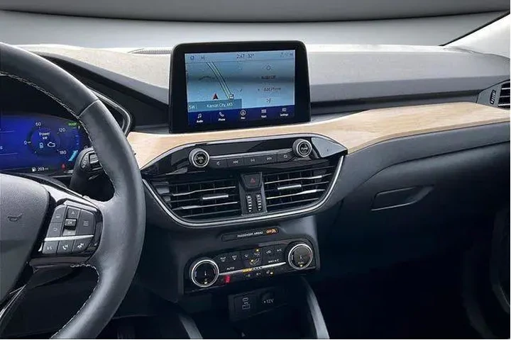 $24000 : Ford Escape Hybrid 2022 Tita image 9