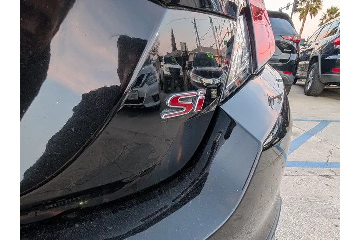 $28995 : 2020 Civic 1.5 Si 2-Door Hatc image 7