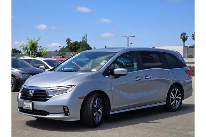 $29388 : Honda Odyssey 2021 Touring 4 image 3