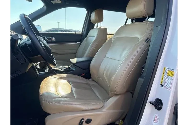 $16982 : Ford Explorer 2017 AWD Limit image 10