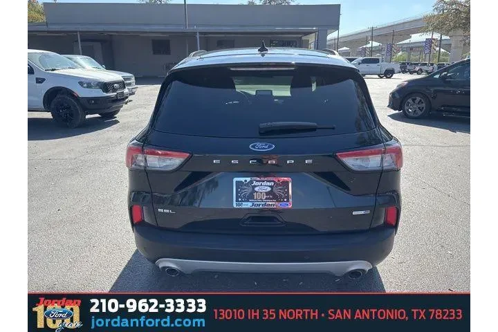 $14827 : Ford Escape 2020 AWD SEL 4dr image 5